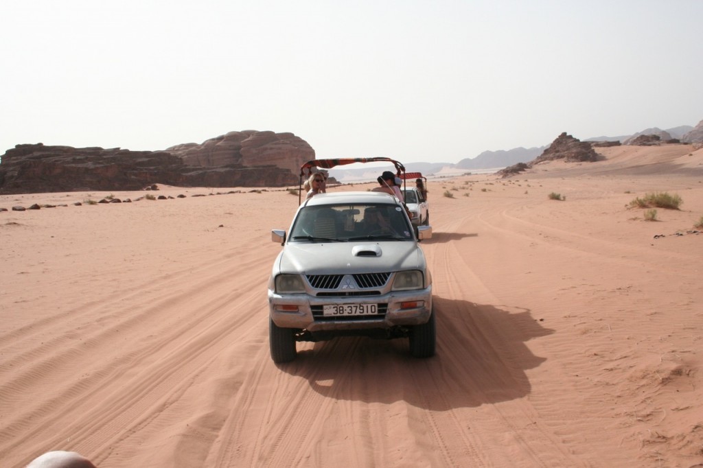 jeep tour wadi rum