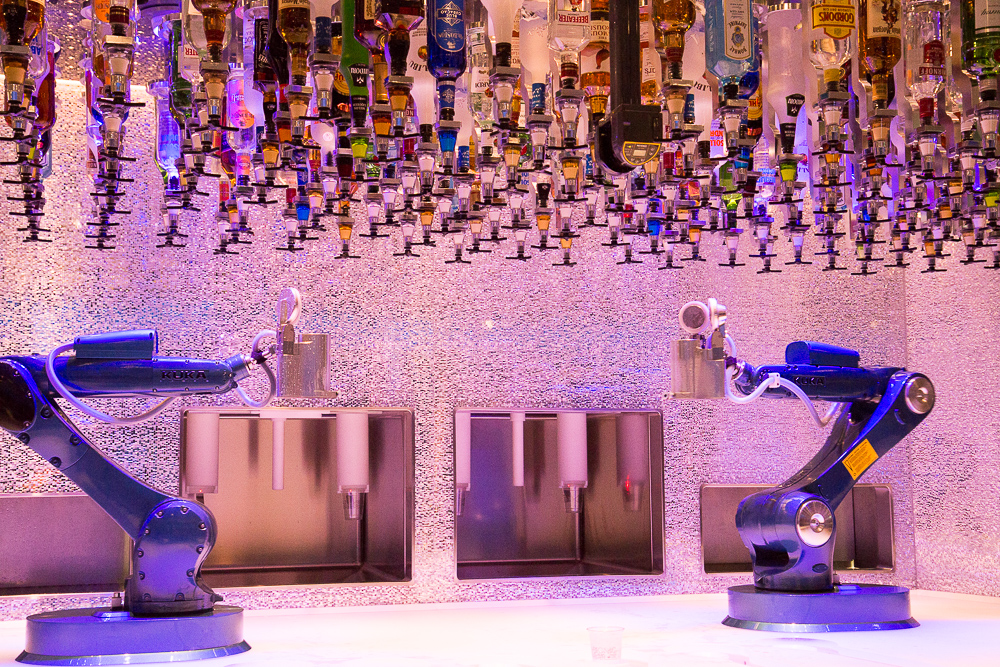 anthem of the seas robot bar