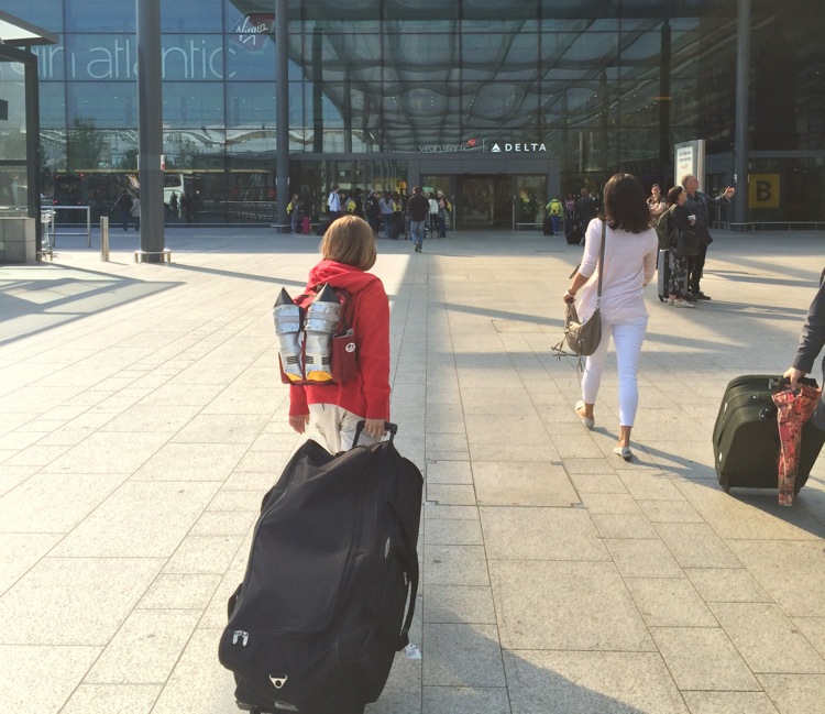airport tips single parents
