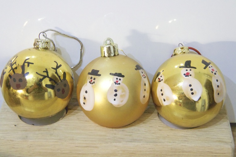 fingerprint snowman decorations