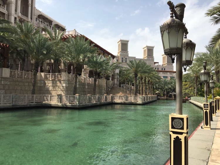 luxury hotel dubai madinat jumeirah dar al masyaf