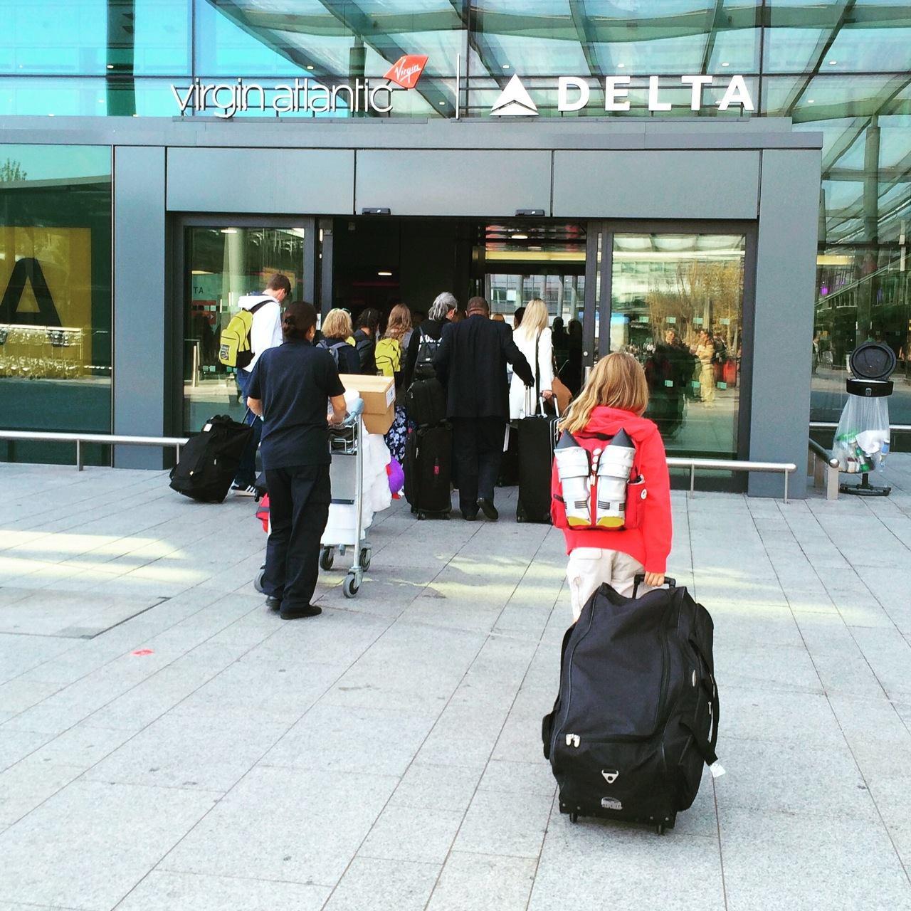 how to stop kids getting jetlagged