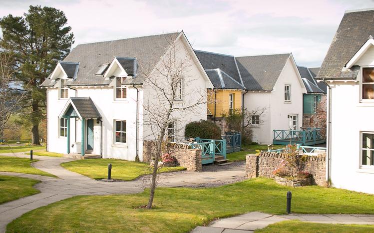 duchally country estate review