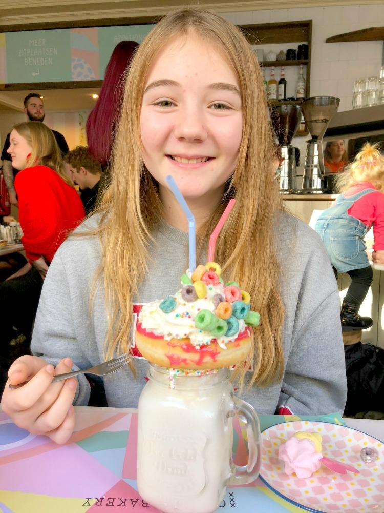 the corner bakery amsterdam