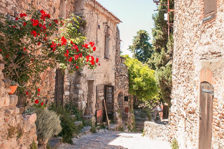 castelnou day out france