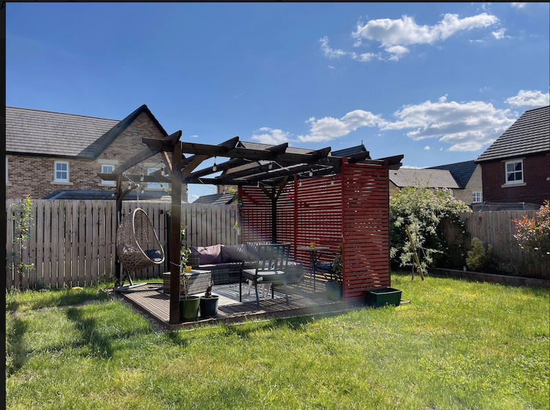 pergola in new build garden