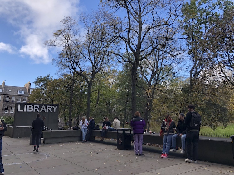 Edinburgh university library