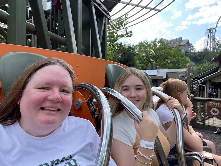 plus size rides dollywood