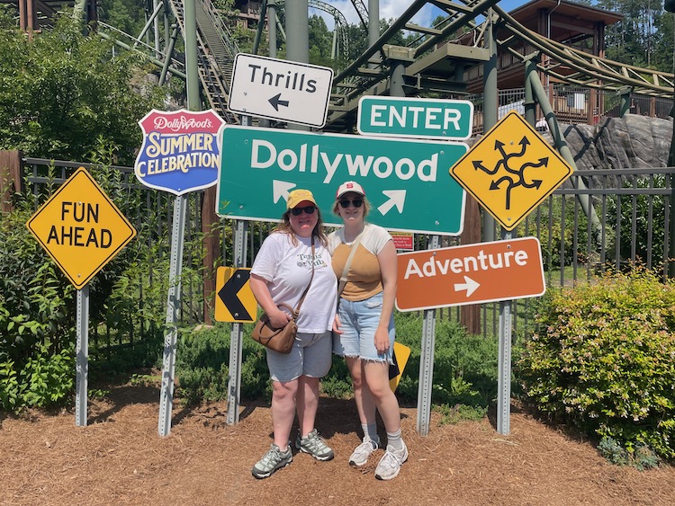 dollywood review UK